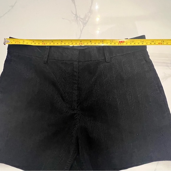 GAP BLACK SHORTS SIZE 6 - Picture 5 of 6